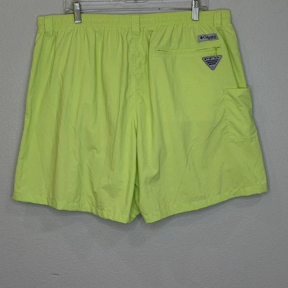Columbia Omni Shade Swim Trunks Mens XXL Bright Yellow Elastic Waist Mesh Lining